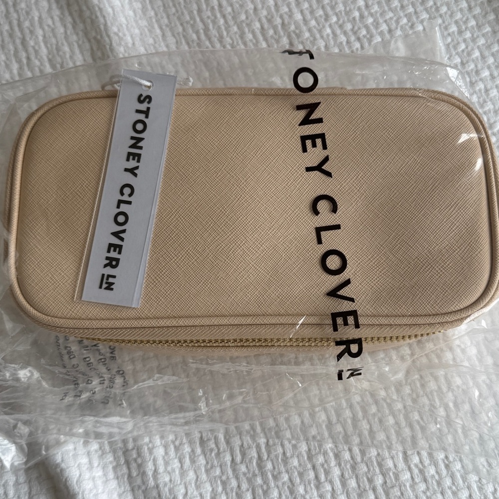 Stoney Clover Lane Vegan Leather Open Top Mirror Pouch in Tan / Sand - Picture 3 of 5